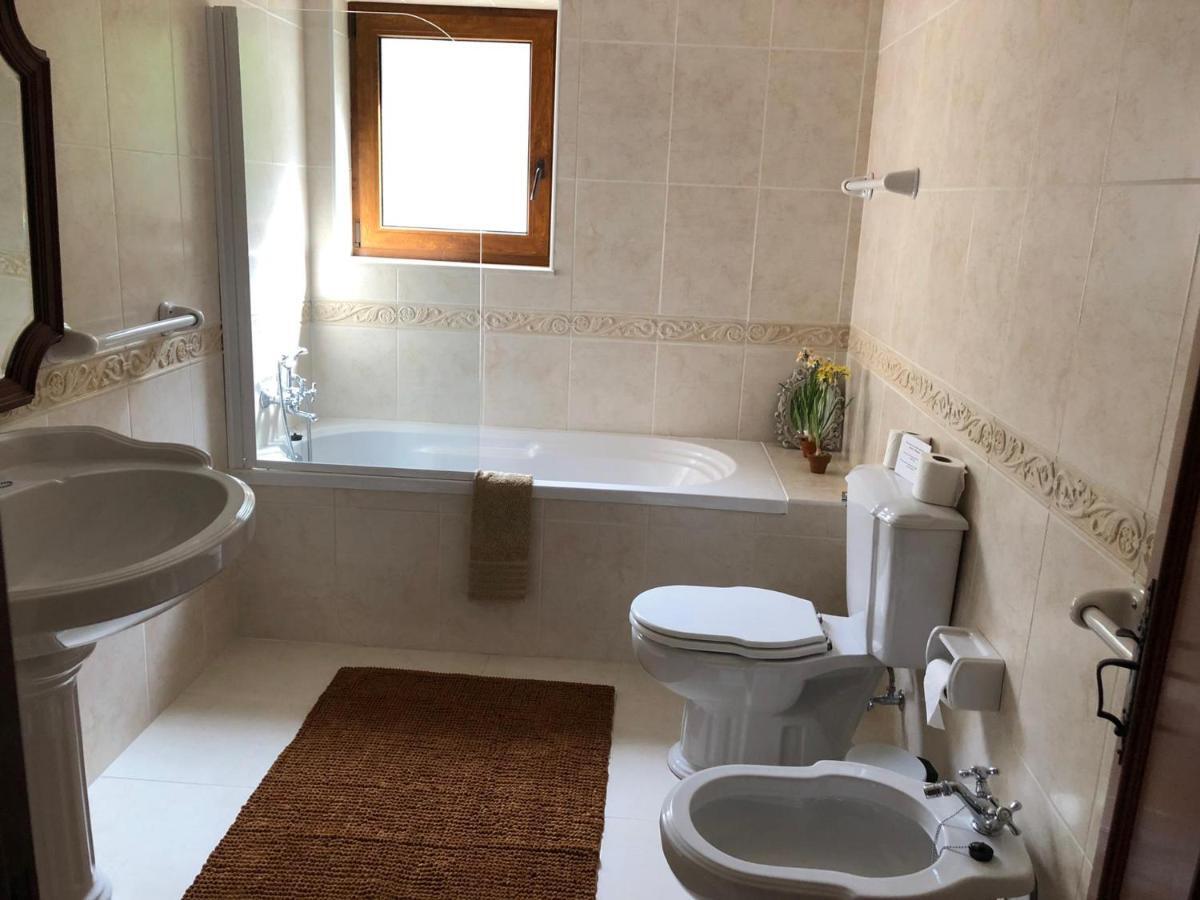 Casa Das Flores Amares Eksteriør billede